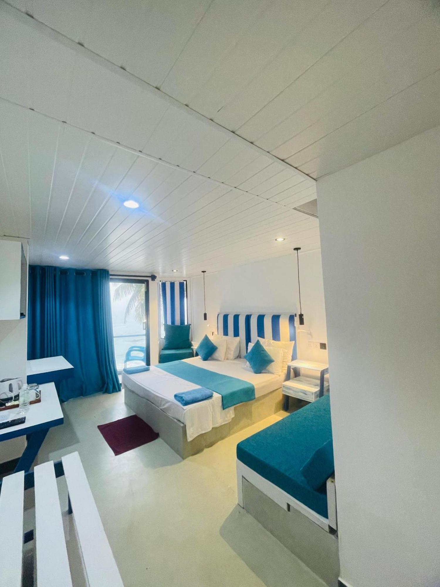 Suncoast Beach Hotel Mirissa Luaran gambar